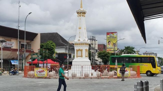 Tugu Pal Putih Dipasangi Pagar, Wisatawan Bingung Mau Foto dari Sudut Mana