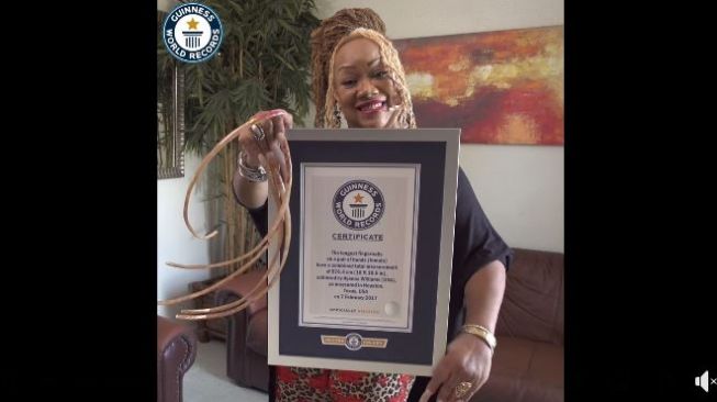 Kuku Terpanjang di Dunia Dijual, Harganya Rp 665 Juta (facebook.com/Guinness World Records)