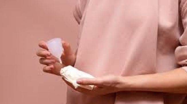 Ilustrasi menstruasi, tampon, pembalut (Unsplash)