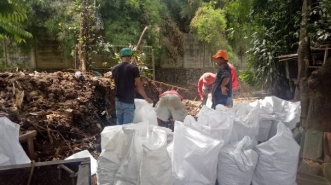 Pemkab Tangerang Normalisasi Kali Sabi di Kelapa Dua untuk Cegah Banjir