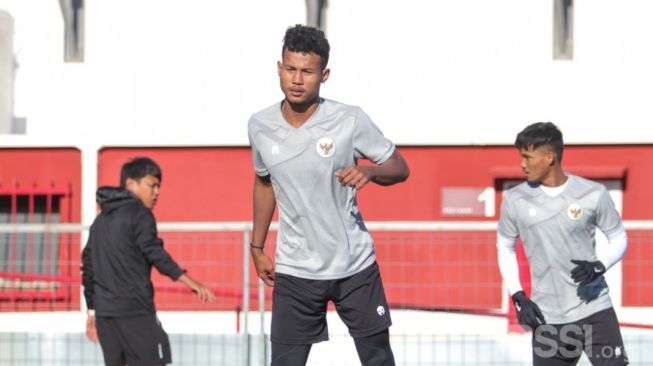 Fullback Timnas Indonesia U-19, Bagas Kaffa menjalani TC di Spanyol. (dok. PSSI)