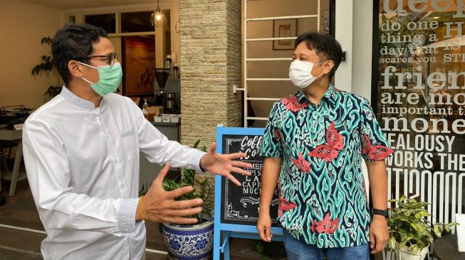 Pulihkan Pariwisata dan Ekraf, Sandiaga Uno Gandeng Menkes Budi Gunadi