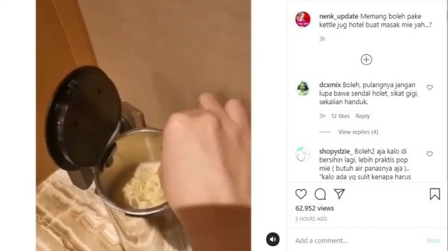 Video aksi seorang gadis gunakan ketel hotel untuk masak mie instan. - (Instagram/@nenk_update)