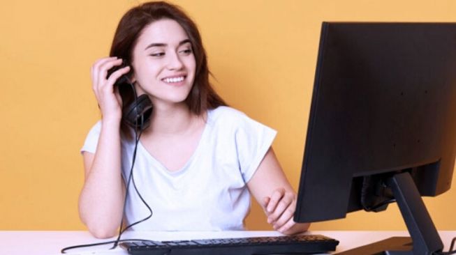 Tips Make Up untuk Tampil Cetar Saat Kelas Online