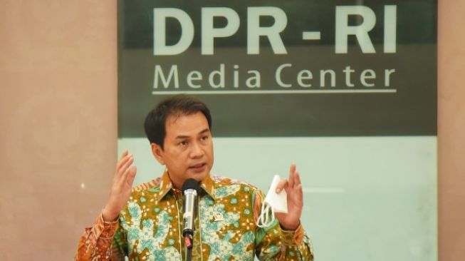 Azis Syamsuddin Minta Pemerintah Perkuat Keamanan Bawah Laut