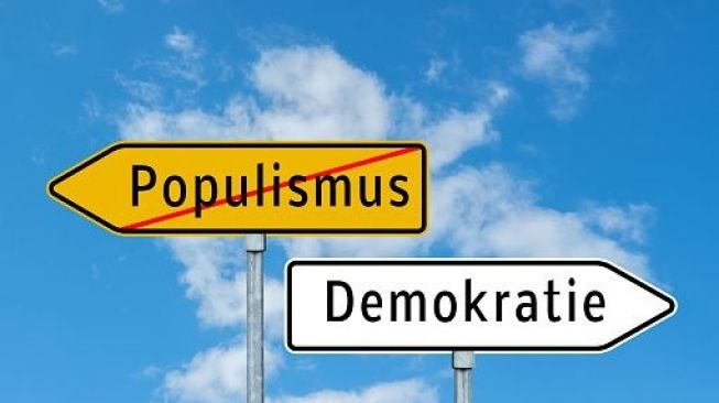 Politik Populisme, Islam, dan Demokrasi