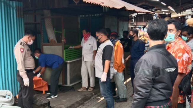 Duh! Nenek Renta Ditemukan Tergeletak di Pasar Sidoarjo, Pengunjung Gempar