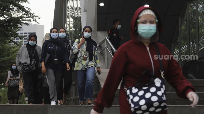 Sejumlah Negara Eropa Sudah Lepas Masker, Indonesia Kapan? Ini Jawaban Luhut Binsar Panjaitan