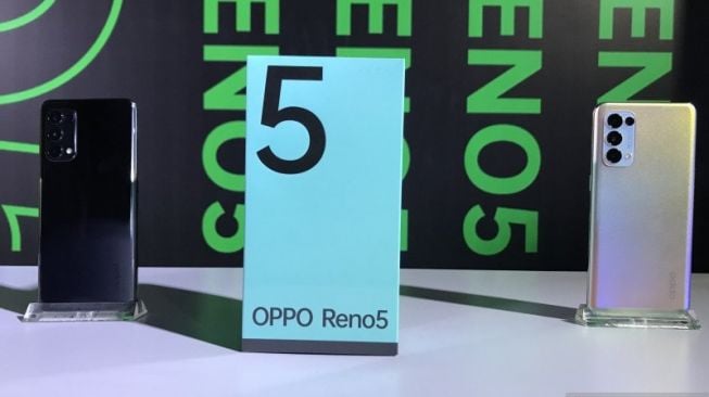 Di Indonesia, spesifikasi Oppo Reno5 mulai terungkap jelang peluncurannya pada 12 Januari mendatang. [Antara]