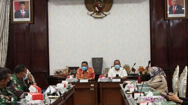 Wali Kota Whisnu Sakti Protes Rencana Penerapan PSBB di Surabaya dan Malang