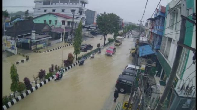 Selain Curah Hujan Tinggi, Ini Penyebab Banjir Samarinda