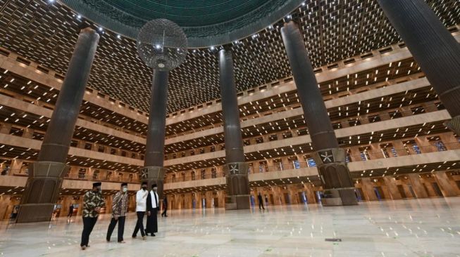 Presiden Jokowi meresmikan selesainya renovasi besar pertama Masjid Istiqlal, Kamis 7 Januari 2021 / [ Foto Sekretariat Presiden ]