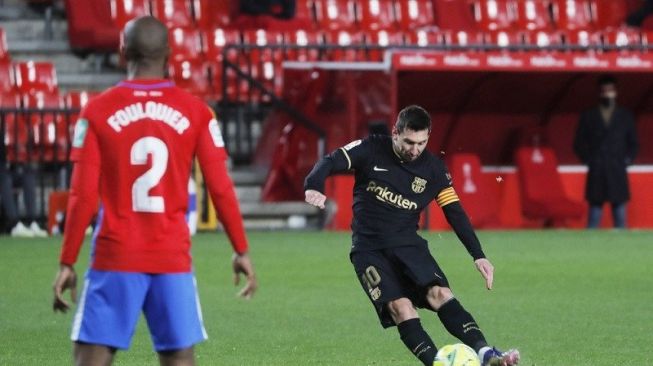 Messi Cetak Brace, Barcelona Cukur Granada 4-0