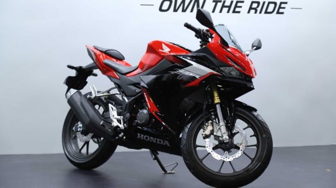 All New Honda CBR150R  Baru Mendarat, Ini Spesifikasi dan Daftar Harga