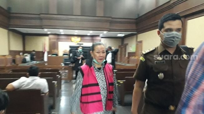 Pembobol Dana BNI Rp 1,7 T, Maria Pauline Lumowa Jalani Sidang Dakwaan