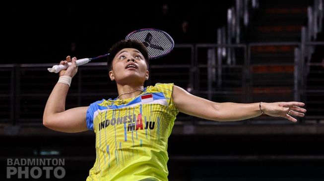 Pebulutangkis spesialis ganda putri Indonesia, Apriyani Rahayu di babak pertama Yonex Thailand Open 2021 di Impact Arena, Bangkok, Thailand, Rabu (13/1/2021). [Dok. BWF/Badmintonphoto].