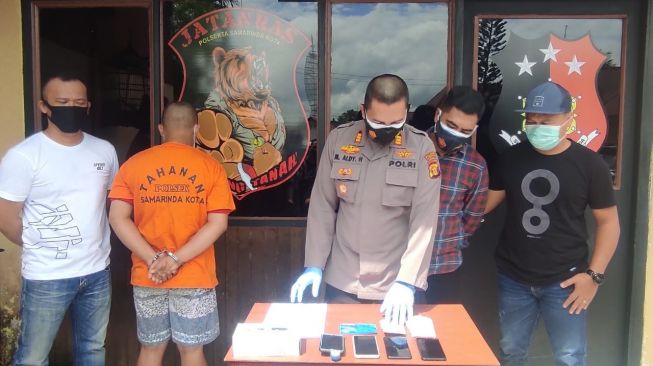 Prostitusi Online Lewat Aplikasi MiChat Berhasil Diungkap Aparat Kepolisian