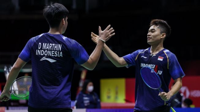 Kalahkan Rekan Senegara, Leo/Daniel Melaju ke Quarter Final Thailand Open