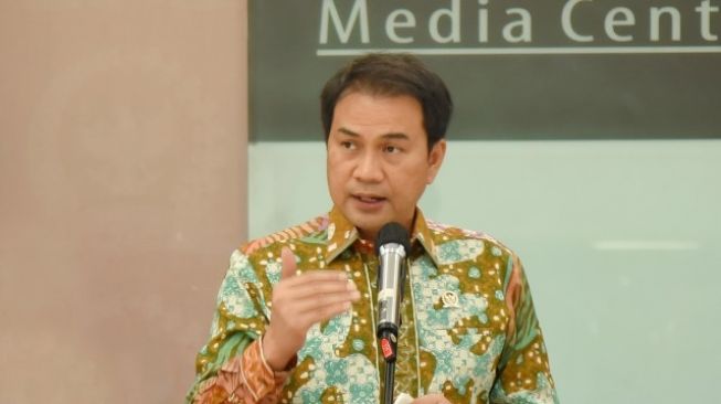 Azis Syamsuddin Desak Pemerintah Kirim Bantuan Korban Gempa Majene