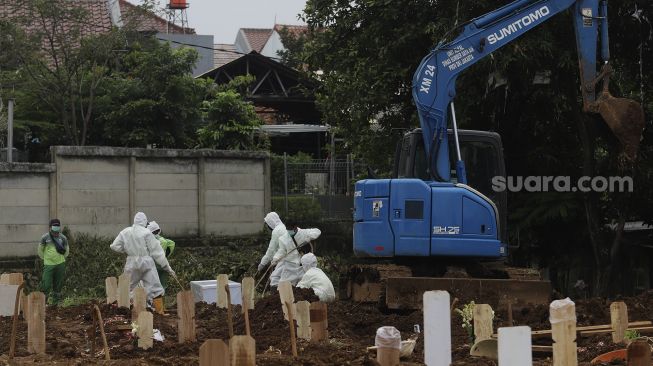 Sempat Penuh, TPU Srengseng Sawah Buka Lahan Baru untuk Jenazah Covid-19