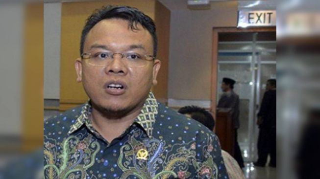 Fraksi PAN DPR Beri Catatan Soal Opsi Vaksinasi Mandiri