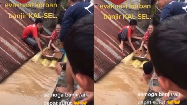 Bikin Mewek! Nenek Korban Banjir Kalsel Dievakuasi Pakai Batang Pohon