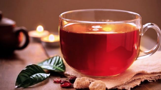 Jaga Imun Tubuh, Yuk Biasakan Minum Teh Serai di Pagi Hari