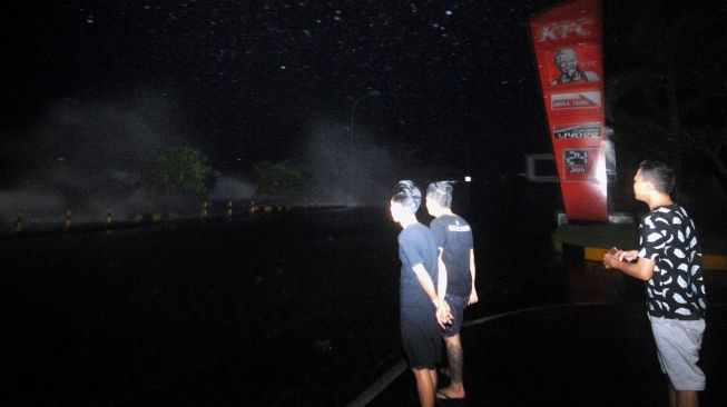 BMKG Minta Warga Waspada Dampak Gelombang Tinggi di Manado