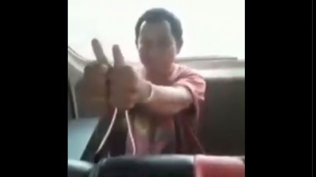 Viral Pelaku Penggelapan Motor Bikin Review Usai Ditangkap, Publik: Mantap!