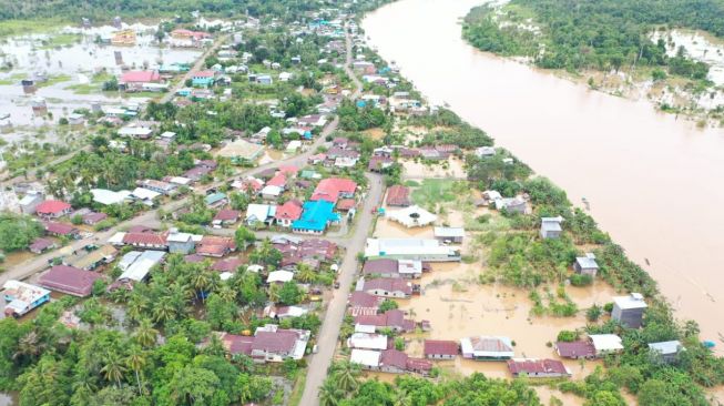 Pray For Kalimantan, Kali Ini Kalimantan Utara Diterjang Banjir