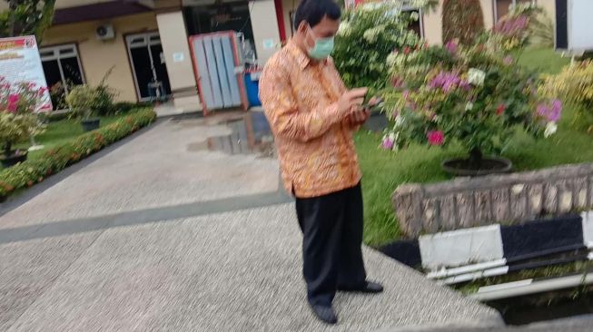 Bungkam Usai Diperiksa Terkait Dugaan Korupsi, Rektor USU Bentak Wartawan
