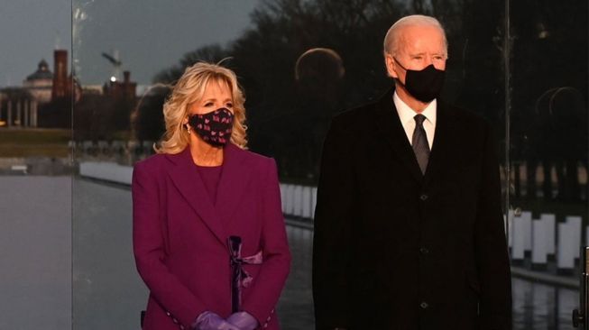 Jelang Pelantikan Joe Biden, Sang Istri Jill Biden Tampil Mempesona