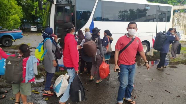 Satu Keluarga Korban Gempa Sulbar Diisolasi di Hotel Swissbell Makassar