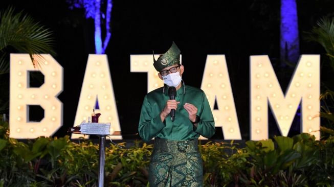 Masuk 2021, Menpar Sandiaga Gaspol Promosikan 5 Destinasi Wisata Prioritas