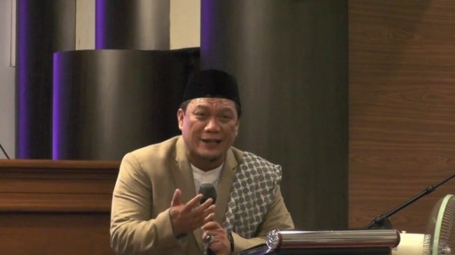 6 Pernyataan Kontroversial Ustaz Yahya Waloni, Doakan Megawati Cepat Mati