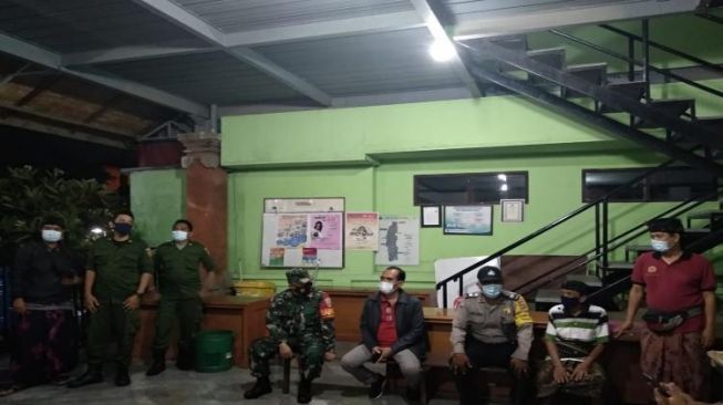 Desa Dangin Puri Kangin Laksanakan Pemantauan Wilayah Terkait PPKM