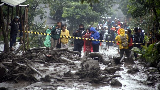 Prakiraan Cuaca BMKG 12 Maret : Siang Ini Cianjur Hujan