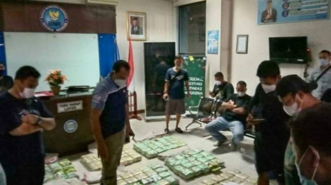 171 kg sabu dan ekstasi yang diamankan BNN [ANTARA]