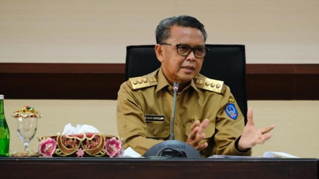 Gubernur Sulsel Nurdin Abdullah Diduga Dijemput KPK Jelang Subuh