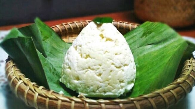 Dangke Cheese of Buffalo Milk, How Does It Taste?