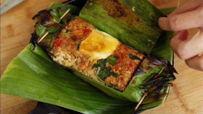 Resep Nasi Bakar Sambal Tempe Menggugah Selera ala Chef Devina