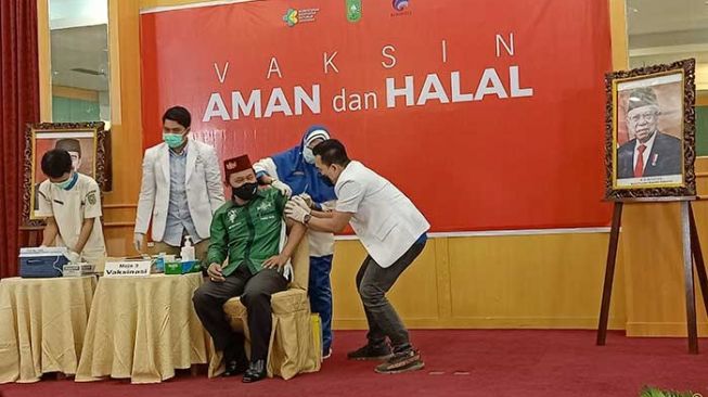 Vaksinasi Covid-19 Tenaga Kesehatan di Lampung Ditarget Rampung Februari