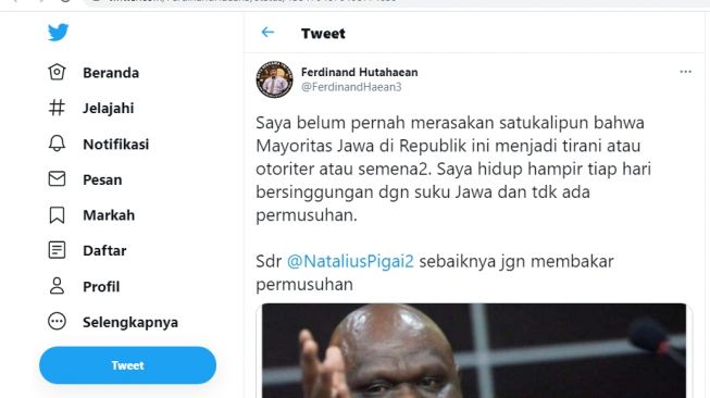 Ferdinand Hutahaen meminta Natalius Pigai untuk tidak membakar permusuhan. (twitter/@FerdinandHutahaean3)