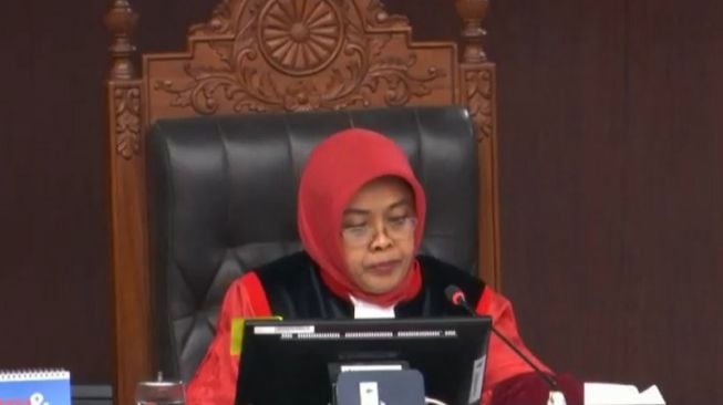 Diam-diam Ubah Gugatan Pilkada, Hakim MK Semprot Kubu Thoni-Miftahul