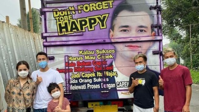 Beruntung! Dua Sopir Truk dari Kebumen Ketemu Langsung dengan Raffi Ahmad