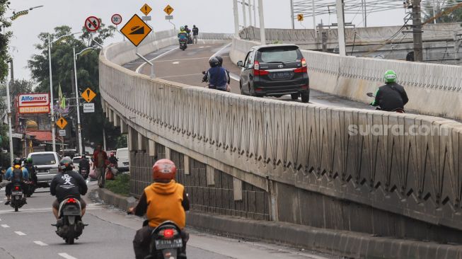 Uji Coba Flyover Tapal Kuda, Warga: Sekarang Tanjung Barat seperti Kota