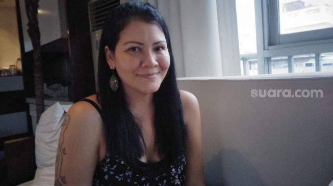 Melanie Subono Batal Datangi Rumah Pak Ogah Gara-Gara Wartawan
