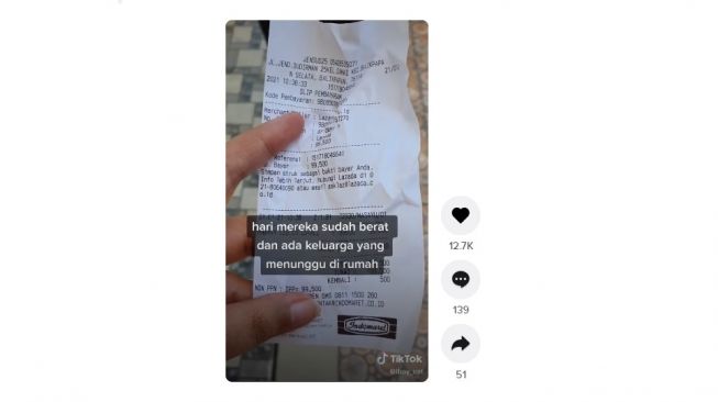 Order fiktif warganet ini didatangi 10 driver ojol. [TikTok]