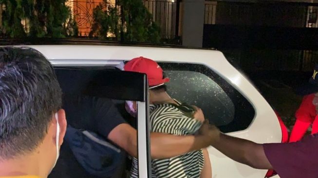 Bacok ABG Lagi Boncengi Cewek, Pelaku Geng Motor di Cengkareng Tertangkap