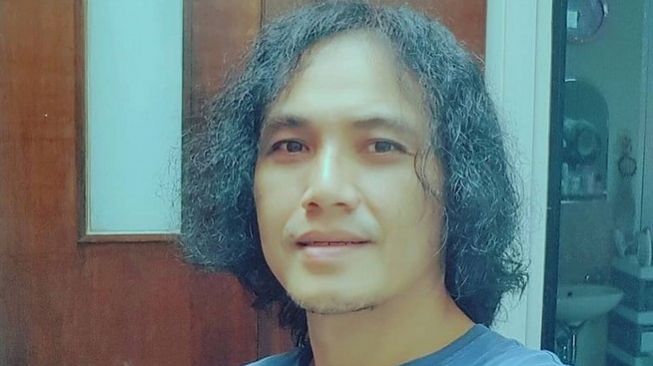 Gara-Gara Covid-19, Wawan Juniarso eks Dewa 19 Digugat Cerai